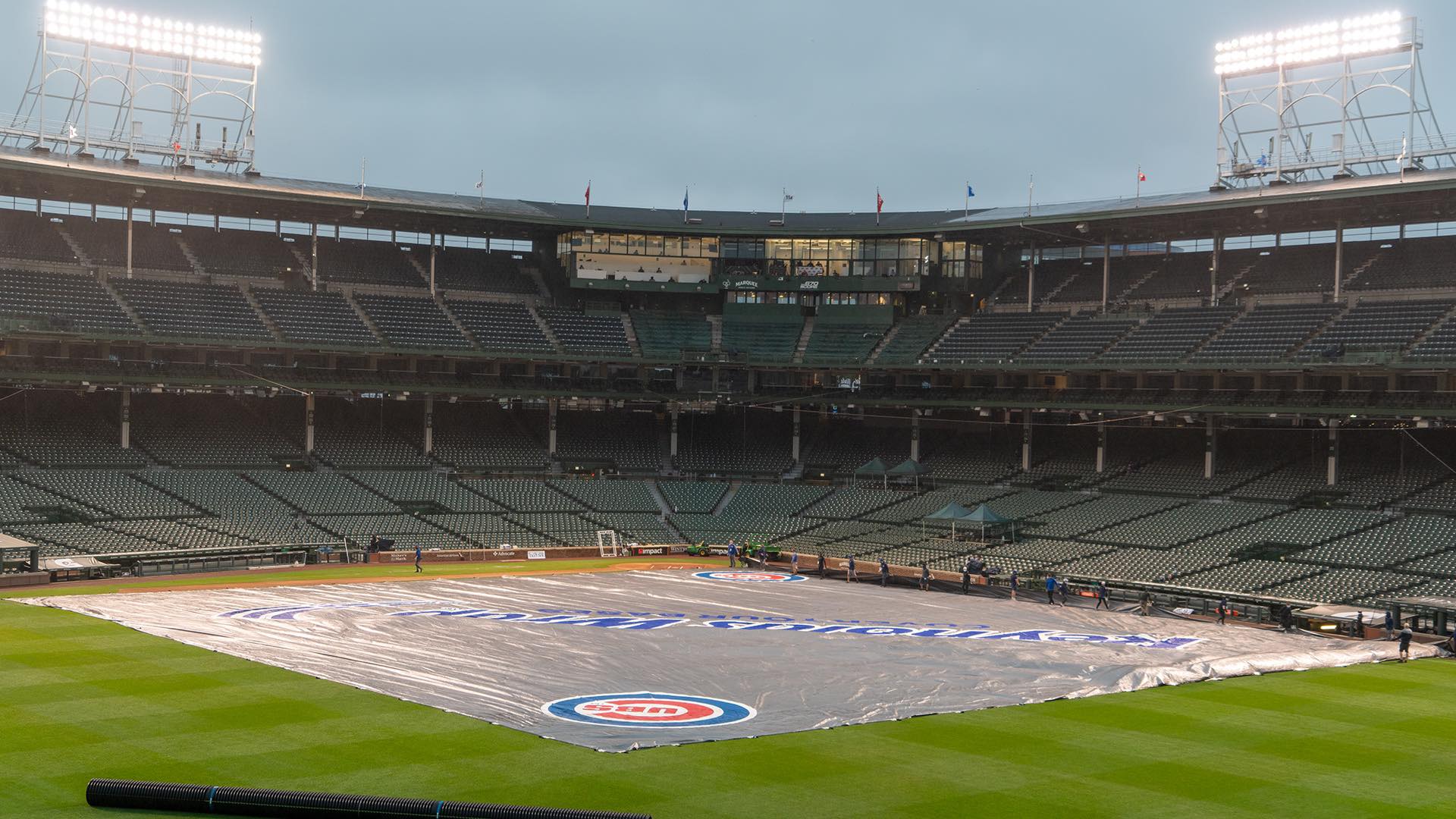 Brewers-Cubs postponed at Wrigley Field; split doubleheader Tuesday