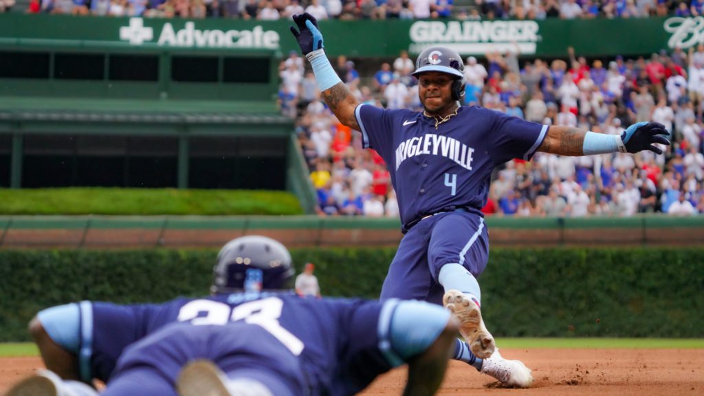 Velazquez Triple 4