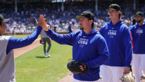 Mark Leiter Jr High Five Line At Wrigley Field