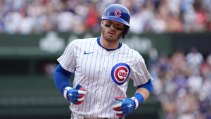 102824 Ian Happ