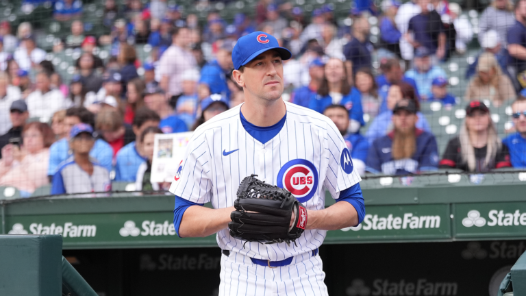 110824 Kyle Hendricks