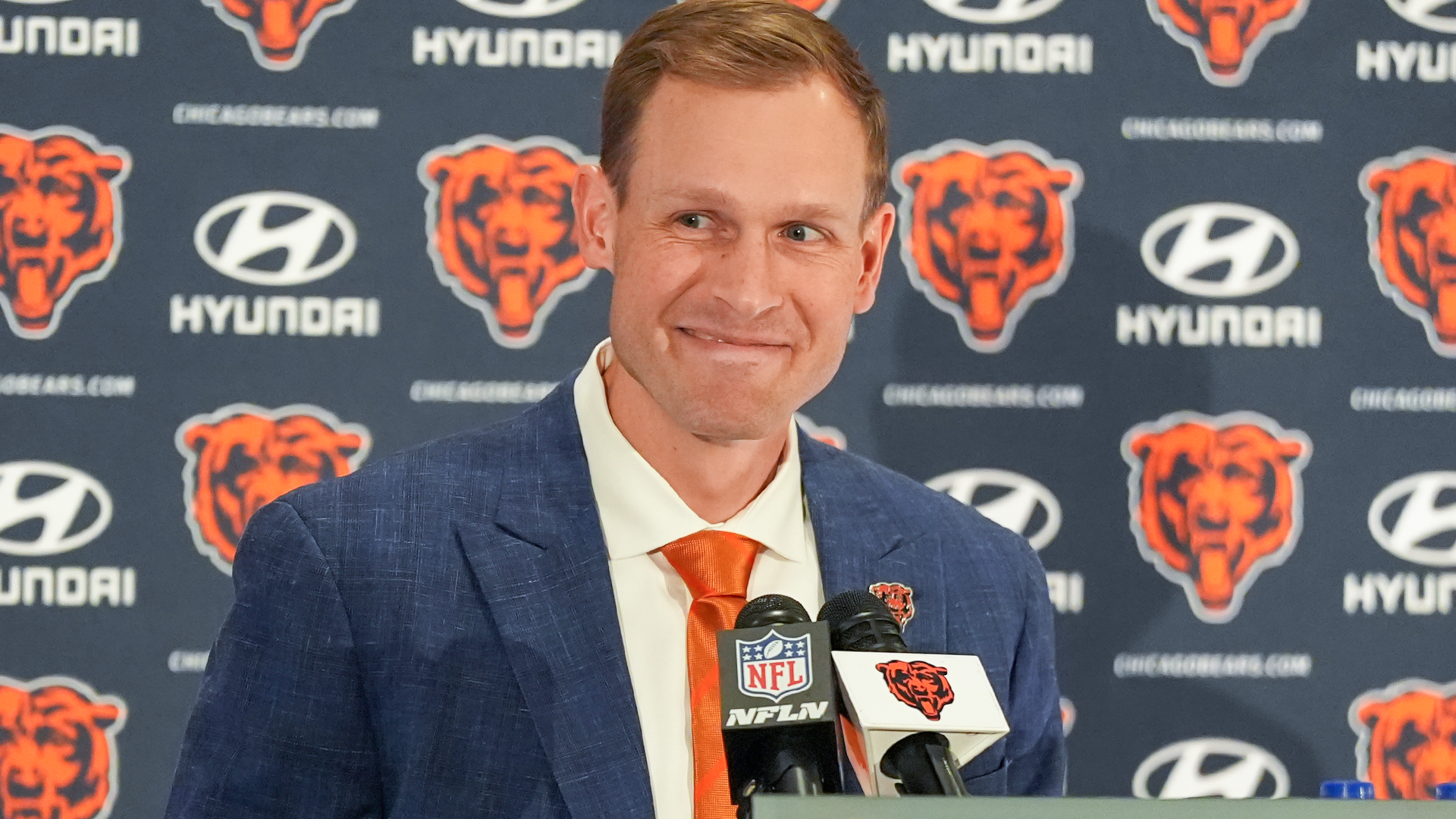 nfl-schedule-2025-bears-packers-to-play-week-16-game-at-soldier-field