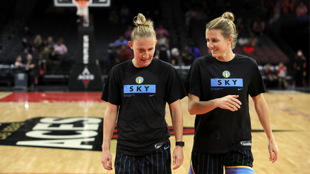 Courtney Vandersloot, Allie Quigley