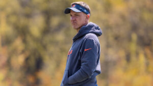 Dennis Allen Bears Camp