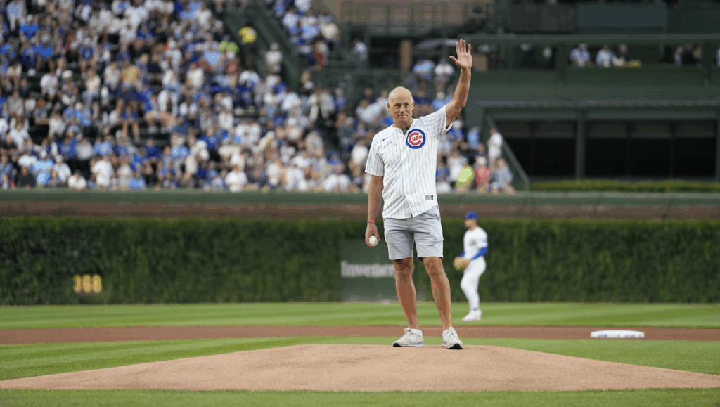 Jeff Blashill Blackhawks Coach First Pitch Wrigley