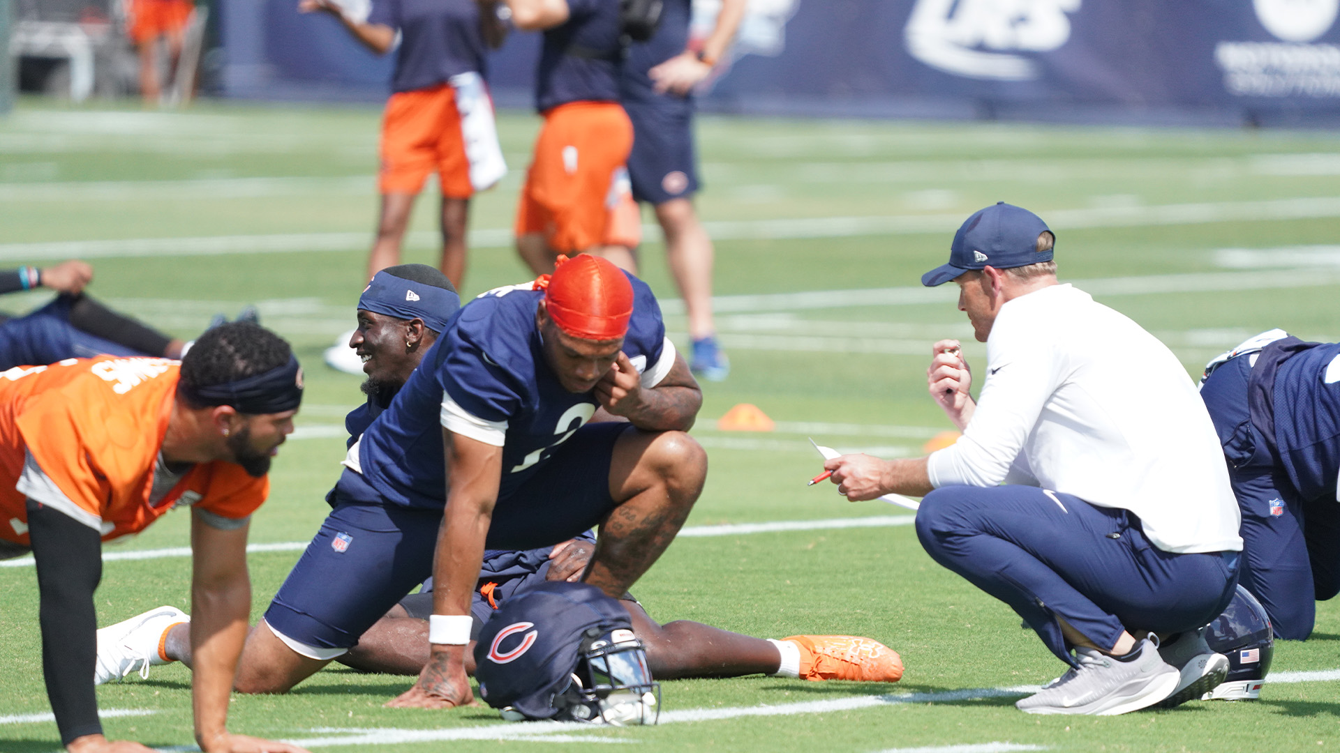Camp report: Ben Johnson demands details, Bears offense out of sync - Marquee Sports Network