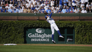 Dansby Swanson Leaping Catch Vs Padres Nl Wc
