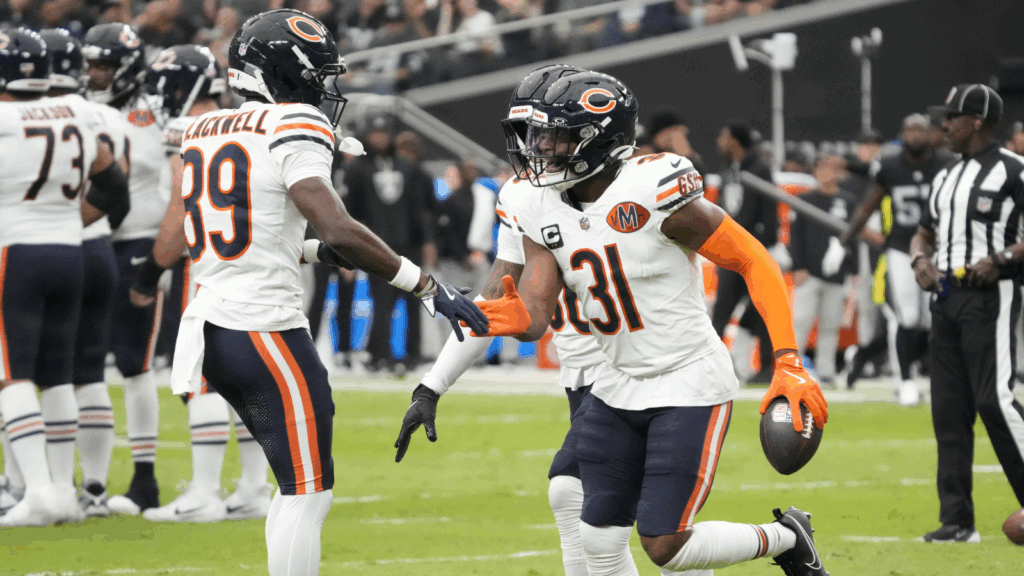 Five Bears players whose stock went up or down in NFL Week 4 win vs Raiders