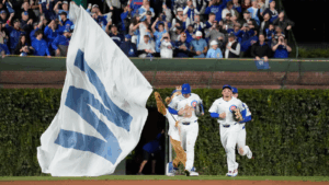 100825 Cubs Outfield Win
