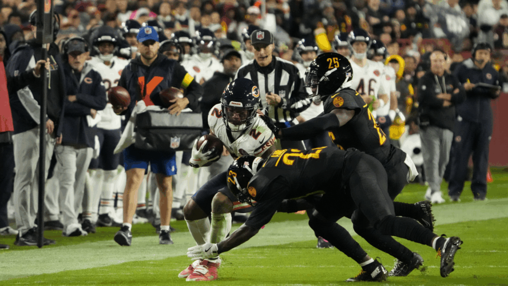 Ben Johnson provides DJ Moore health status update after Bears' win | Chicago Bears News