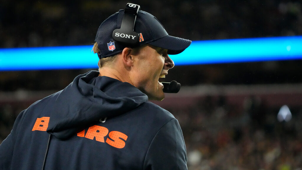 Ben Johnson Bears Packers