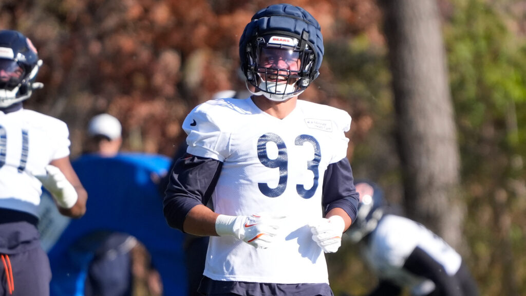 Joe Tryon Shoyinka Bears Trade Deadline