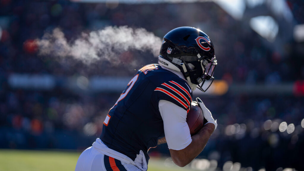 Dj Moore Bears Browns 2025