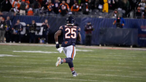 Kyle Monangai Bears Packers