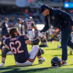 Ben Johnson Joe Thuney Bears Packers Playoffs